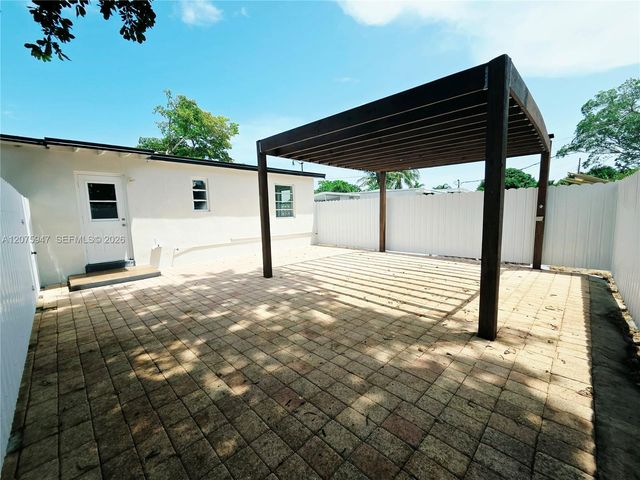 5301 NE 17th Avenue -, Pompano Beach, FL 33064
