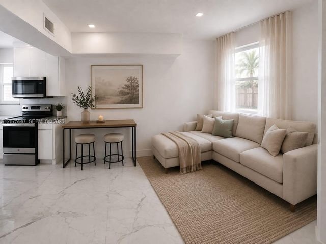 5301 NE 17th Avenue -, Pompano Beach, FL 33064