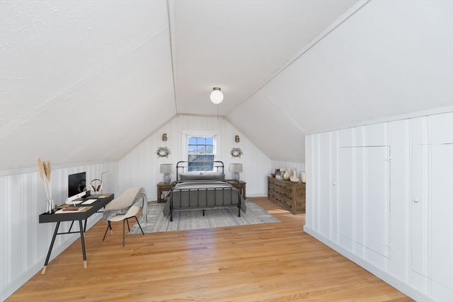 20 Rosedale Rd, Watertown, MA 02472