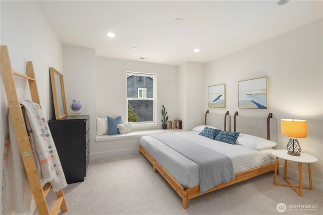 856 224th Avenue NE, Sammamish, WA 98074