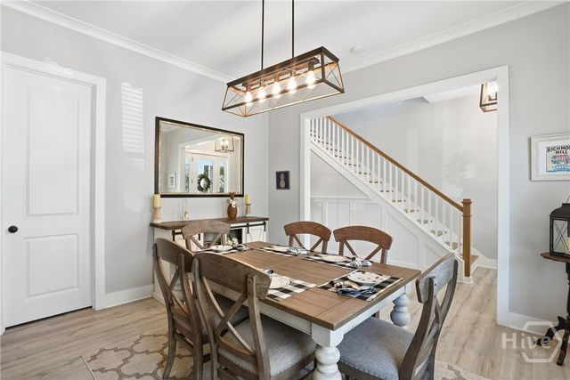 240 Blackjack Oak Drive W, Richmond Hill, GA 31324