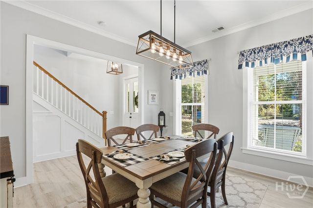 240 Blackjack Oak Drive W, Richmond Hill, GA 31324