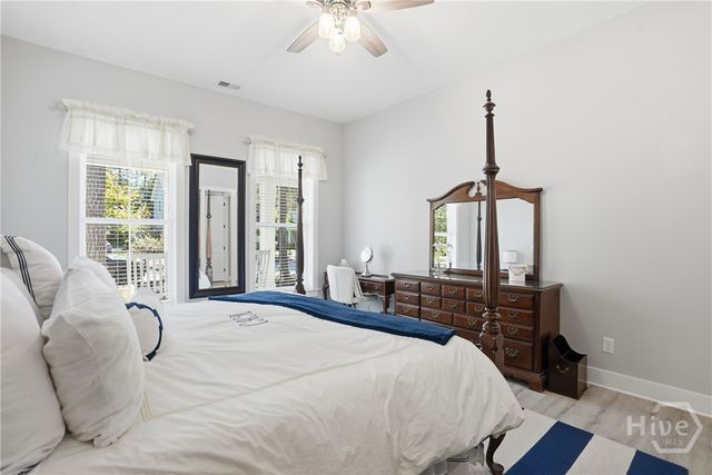 240 Blackjack Oak Drive W, Richmond Hill, GA 31324