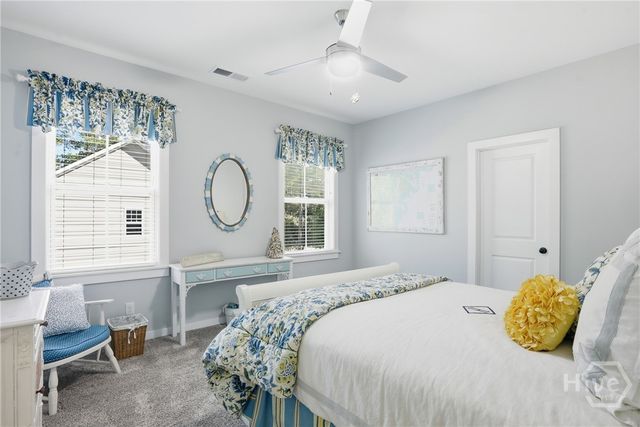 240 Blackjack Oak Drive W, Richmond Hill, GA 31324