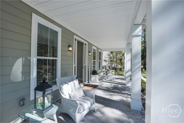 240 Blackjack Oak Drive W, Richmond Hill, GA 31324