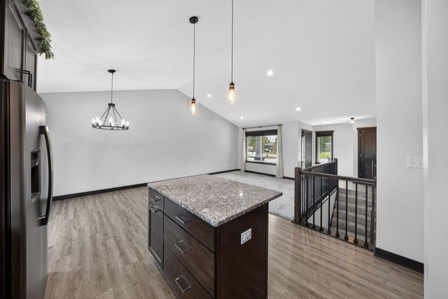 36 Sunnydale Lane SE, Rochester, MN 55904