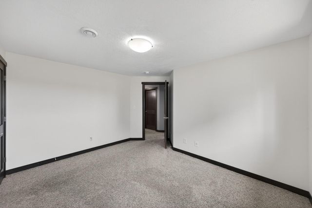 36 Sunnydale Lane SE, Rochester, MN 55904