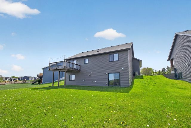 36 Sunnydale Lane SE, Rochester, MN 55904