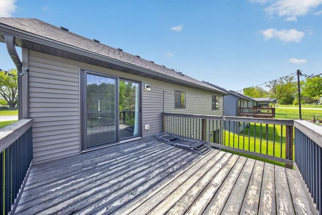 36 Sunnydale Lane SE, Rochester, MN 55904