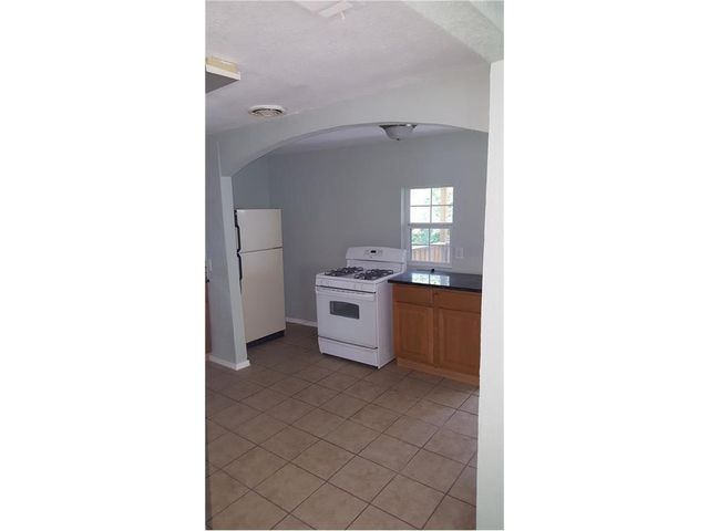 2101 Harrison Avenue, Fort Worth, TX 76110