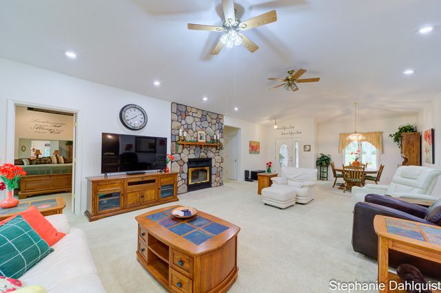 9160 Mill Pond Trail, Whitehall, MI 49461