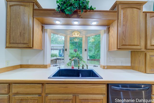 9160 Mill Pond Trail, Whitehall, MI 49461