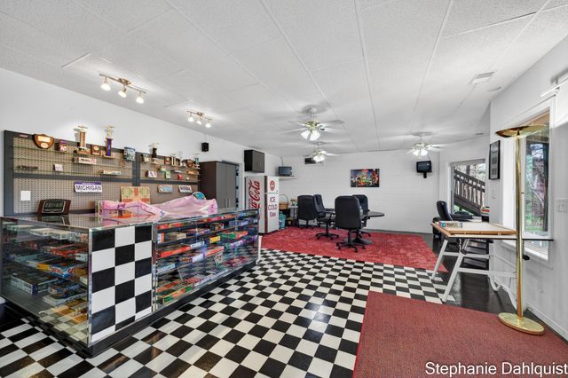 9160 Mill Pond Trail, Whitehall, MI 49461