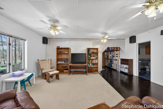 9160 Mill Pond Trail, Whitehall, MI 49461