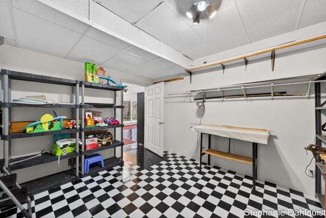 9160 Mill Pond Trail, Whitehall, MI 49461