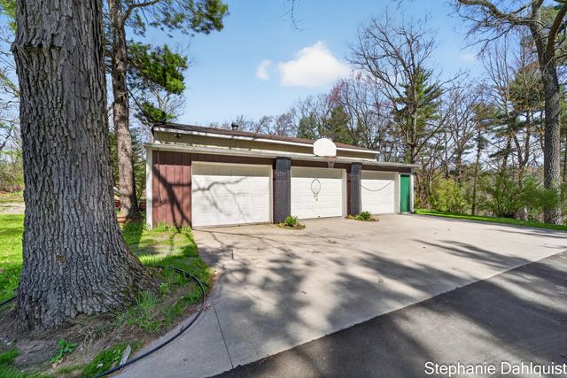 9160 Mill Pond Trail, Whitehall, MI 49461