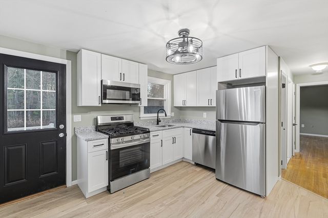 50 Balsam Ave, East Bridgewater, MA 02333