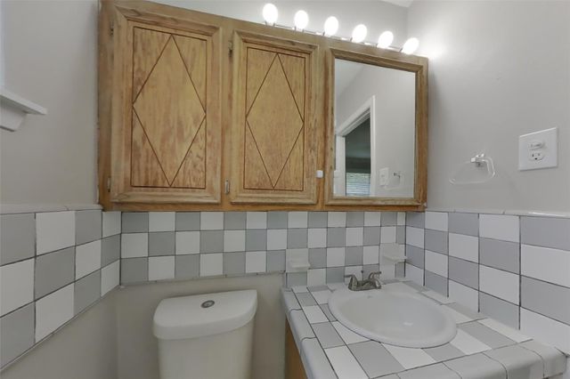 12306 Foxridge Drive, Houston, TX 77037
