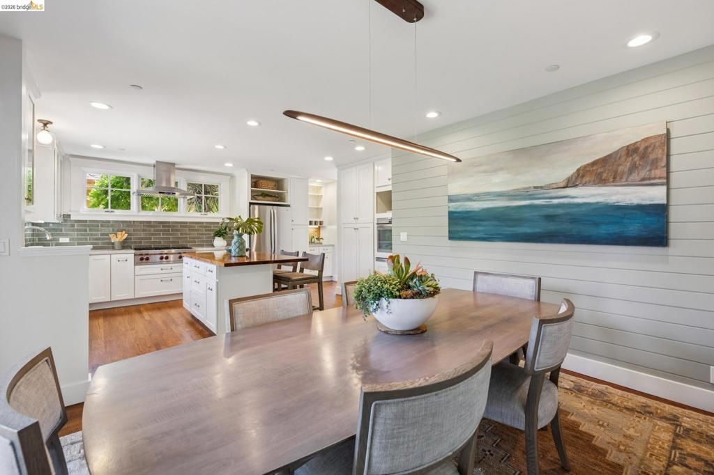 Image 29 of property listing at 949 Ordway Street, Albany, CA 94706