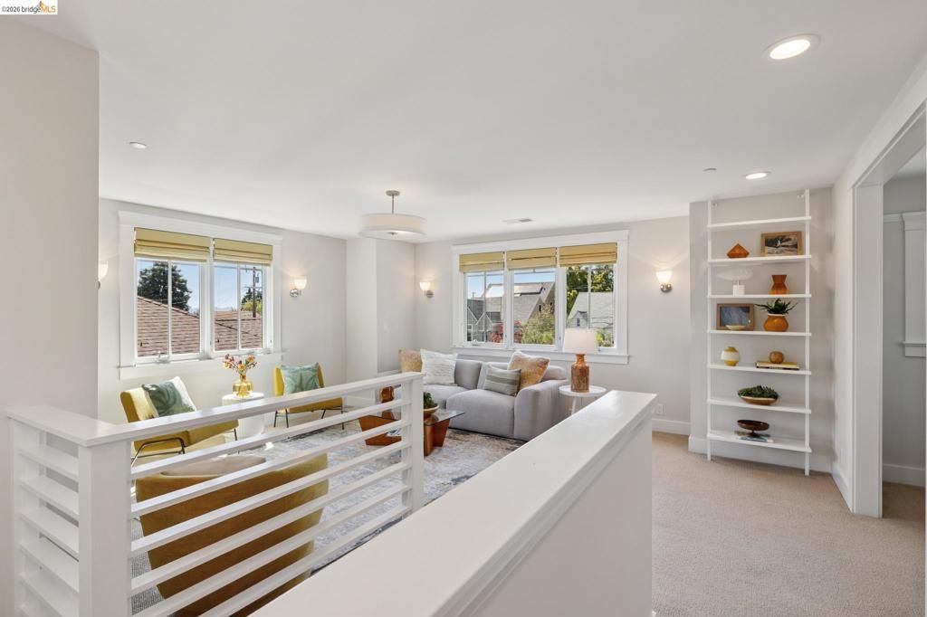 Image 42 of property listing at 949 Ordway Street, Albany, CA 94706