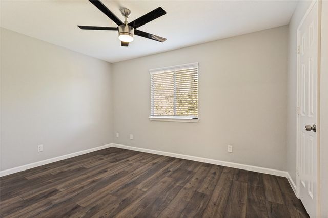 1004 Triple Crown Drive, Fort Worth, TX 76179