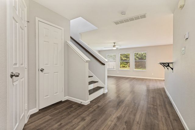 1004 Triple Crown Drive, Fort Worth, TX 76179