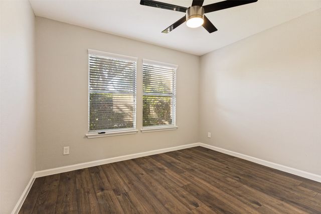 1004 Triple Crown Drive, Fort Worth, TX 76179
