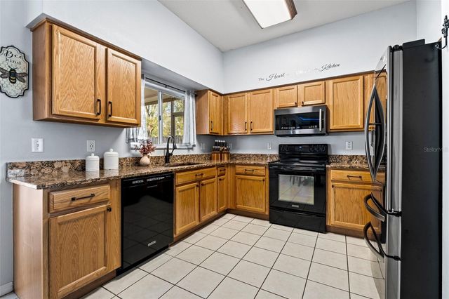 31001 MIDTOWN COURT, Wesley Chapel, FL 33545