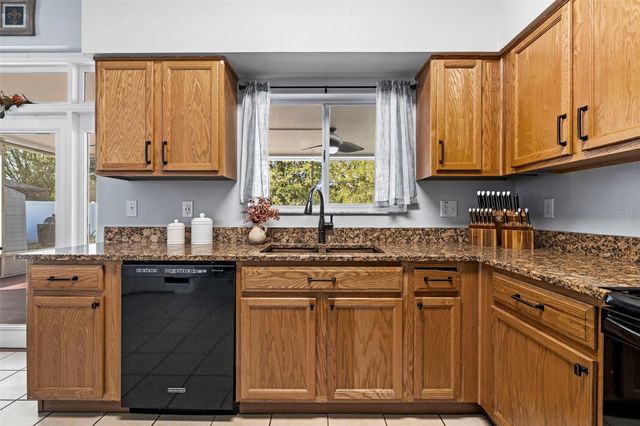 31001 MIDTOWN COURT, Wesley Chapel, FL 33545