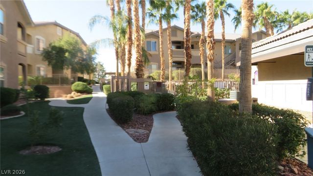 8805 JEFFREYS Street 1051, Las Vegas, NV 89123