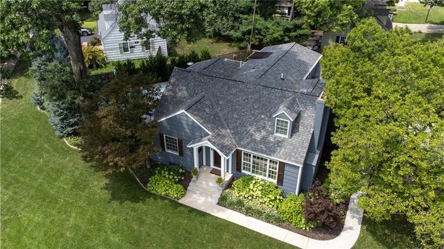 4432 Tomahawk Road, Prairie Village, KS 66208