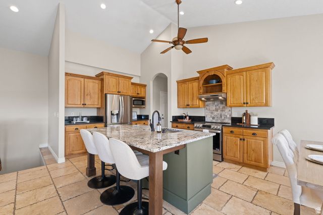 153 W 2040 N, Lehi, UT 84043