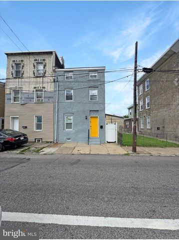 1245 ADAMS AVE, Philadelphia, PA 19124