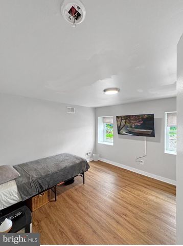 1245 ADAMS AVE, Philadelphia, PA 19124