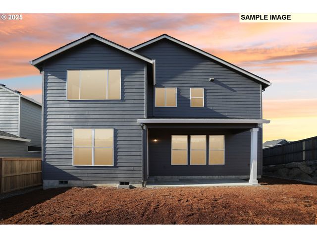 3675 Ne CLAIRE Rd 98, Estacada, OR 97023