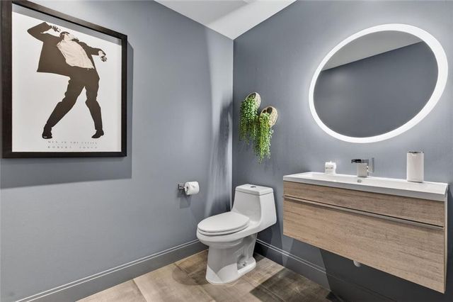 905 Juniper Street NE 115, Atlanta, GA 30309