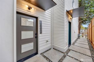 4048 32nd Avenue W #B, Seattle, WA 98199