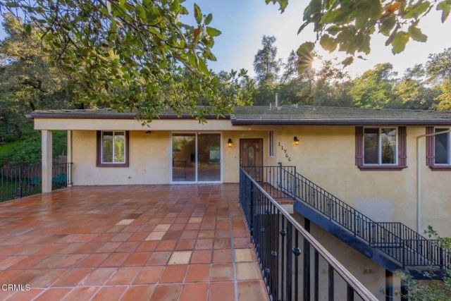 11966 N Ventura Avenue, Ojai, CA 93023