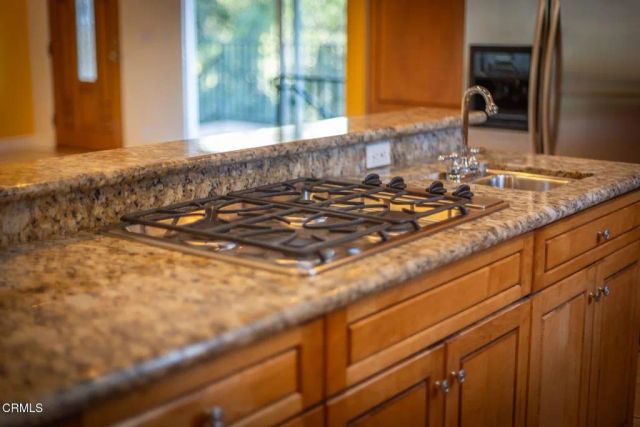 11966 N Ventura Avenue, Ojai, CA 93023