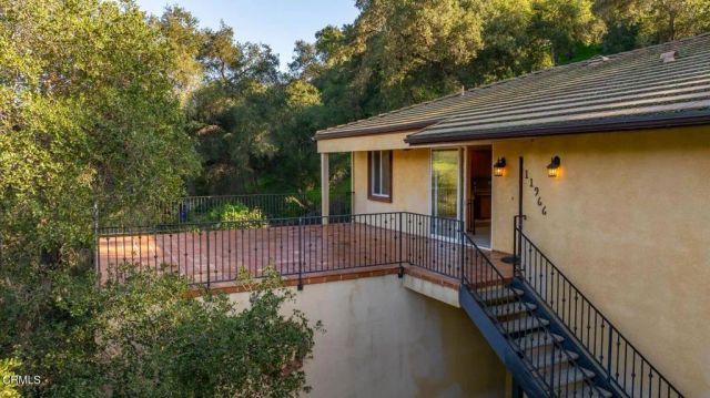 11966 N Ventura Avenue, Ojai, CA 93023