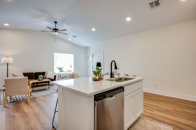 16803 W Kashmir St, Goddard, KS 67052