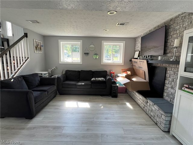 1258 Cherry Lane, Brunswick, OH 44212