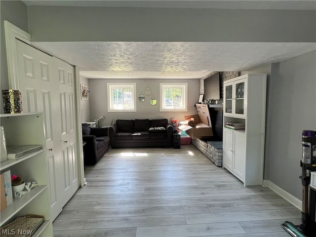 1258 Cherry Lane, Brunswick, OH 44212