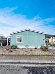 1570 S Peach Street 23, Medford, OR 97501