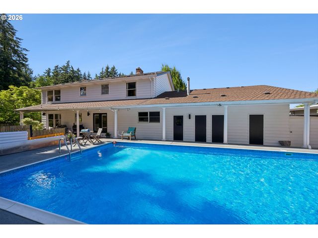 13506 Ne HASSALO St, Portland, OR 97230