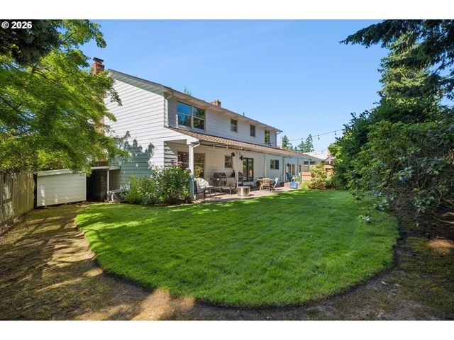 13506 Ne HASSALO St, Portland, OR 97230
