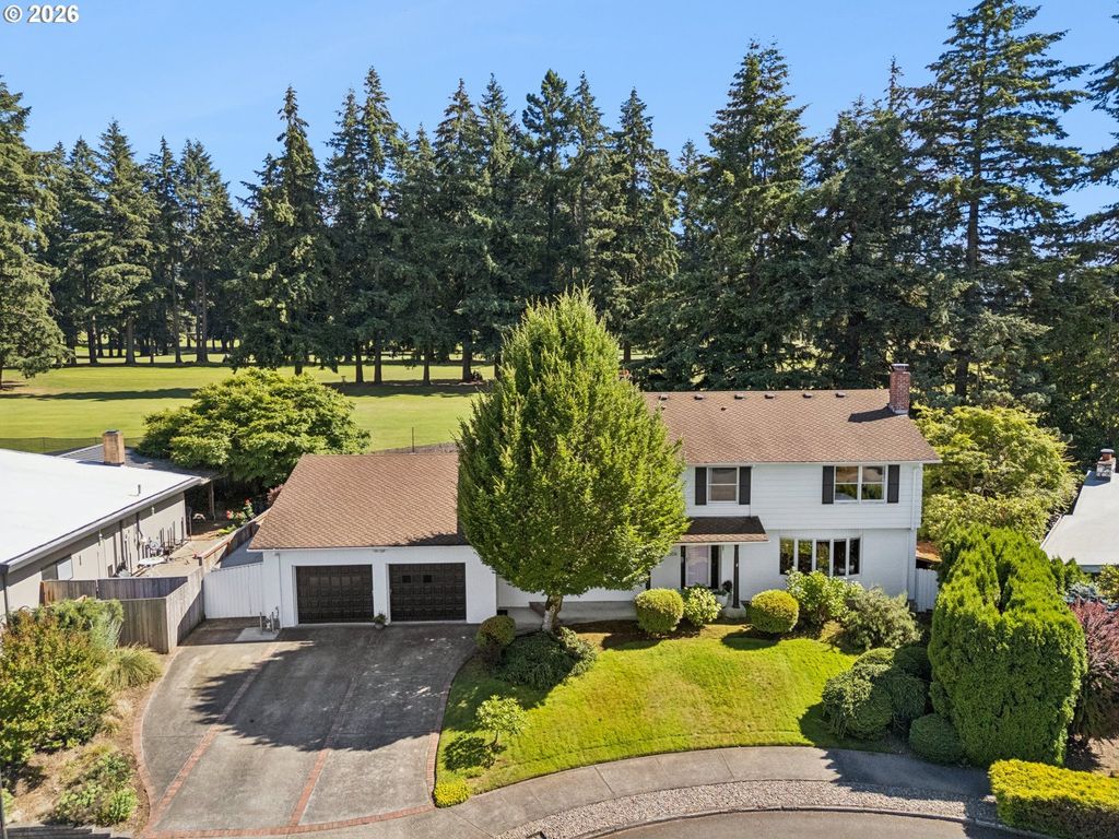 13506 Ne HASSALO St, Portland, OR 97230