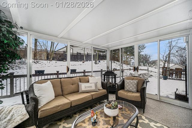 129 Saline River Drive, Saline, MI 48176