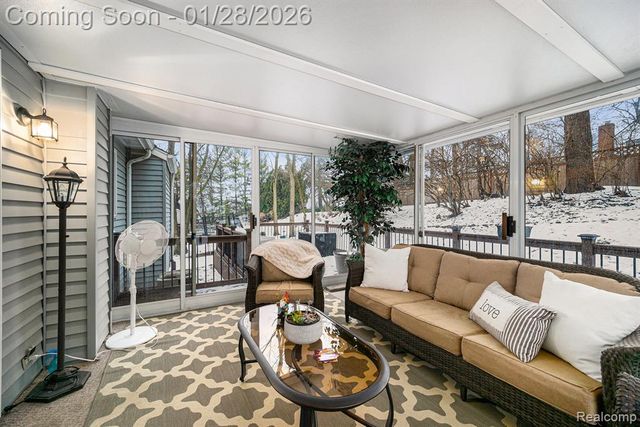 129 Saline River Drive, Saline, MI 48176