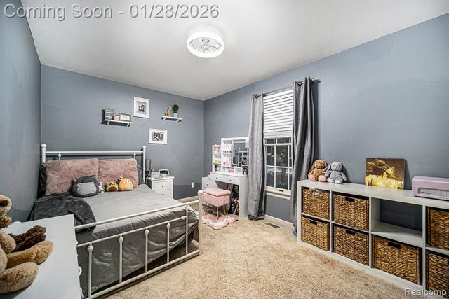 129 Saline River Drive, Saline, MI 48176